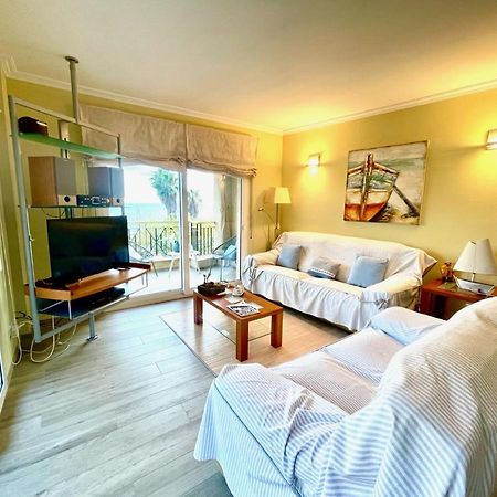 Seahomes Vacations - Nautic Maritime Apt Бланес Екстериор снимка