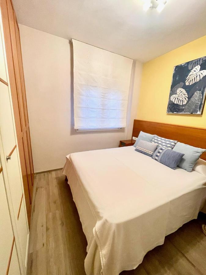 Seahomes Vacations - Nautic Maritime Apt Бланес Екстериор снимка